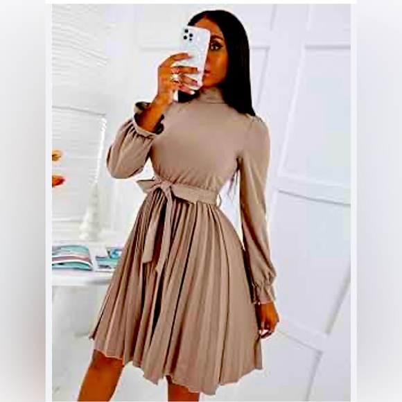 Summer 23 Turtleneck Flounce Sleeve Pleated Hem Belted Dress Antiy Color Apricot - Picture 2 of 9